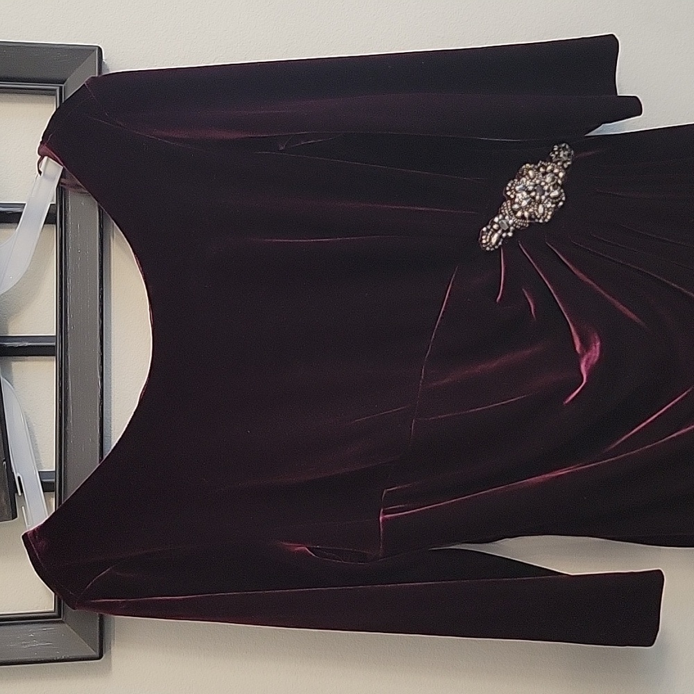 Elegant dress size 12